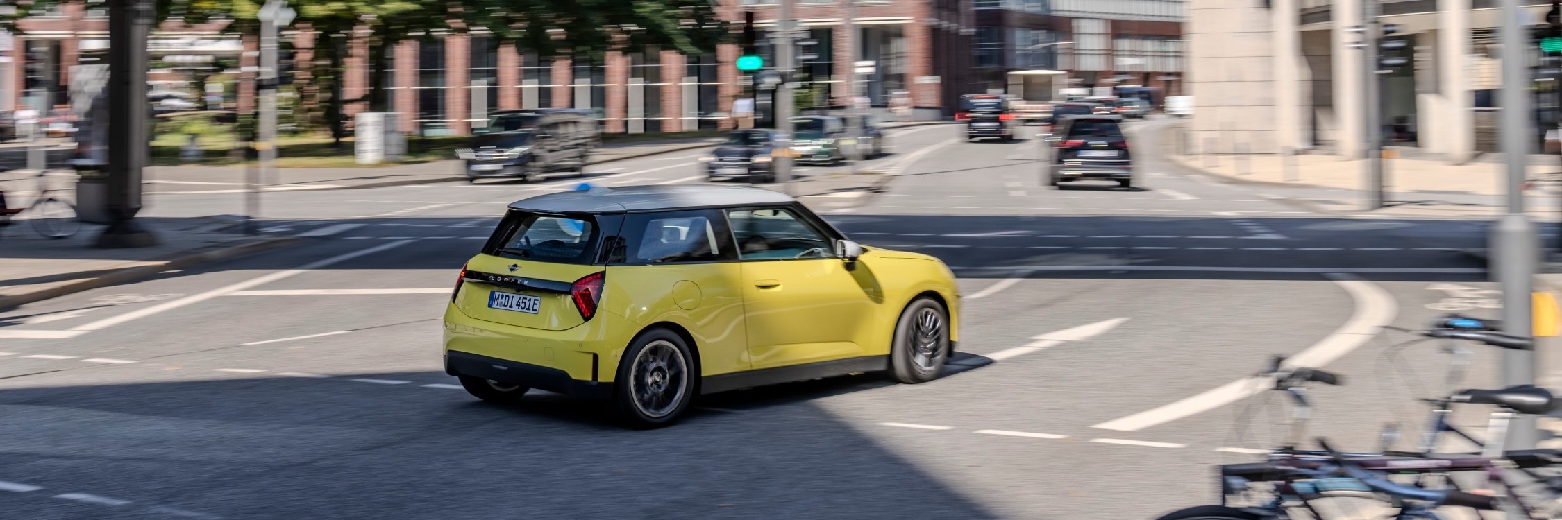 MINI Cooper 3 door E