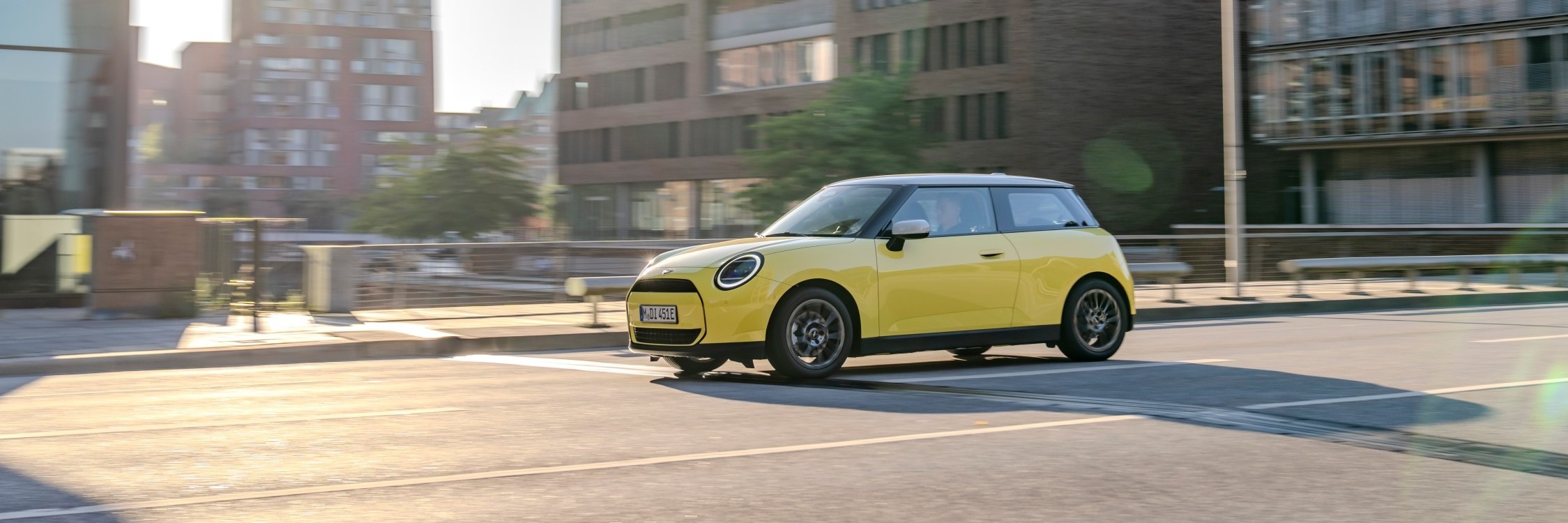 MINI Cooper 3 door E