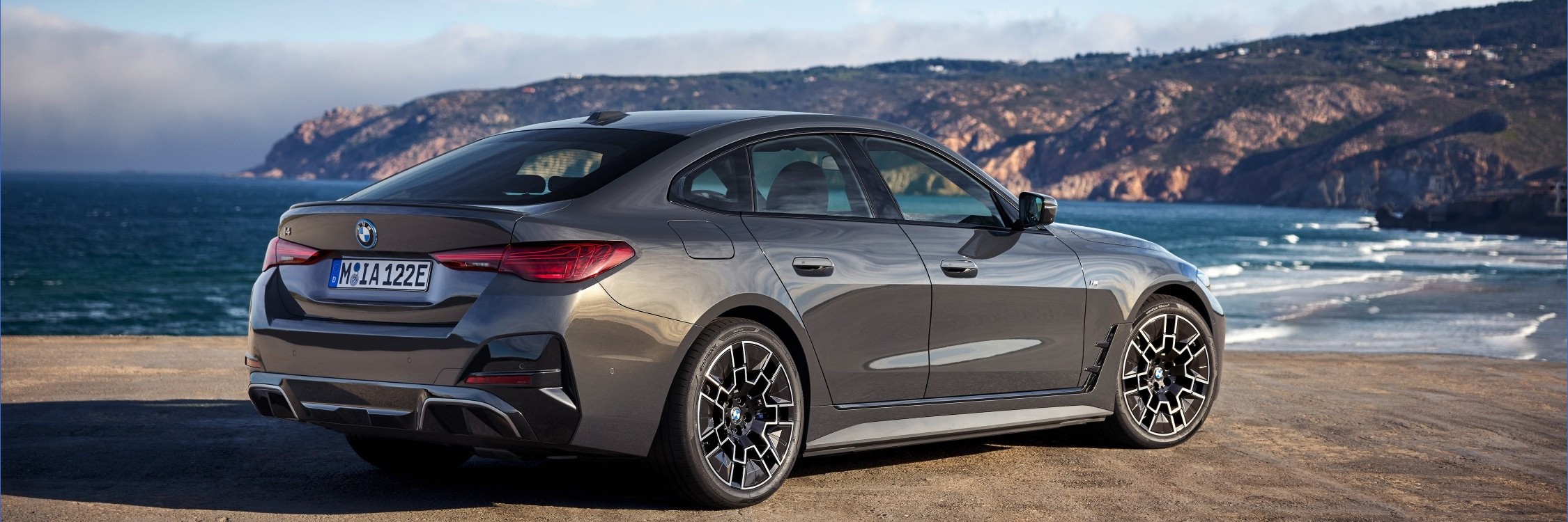 BMW i4
